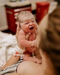 95K views · 7.3K reactions | The moment a newborn baby cries for the first time #baby #bbaycute #babylove | Monkey Land | Facebook