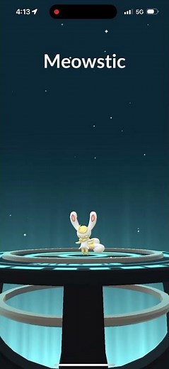 Evolving Shiny Female Espurr Into Shiny Female Meowstic In Pokémon Go