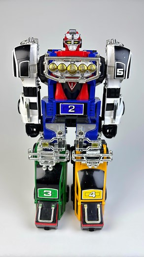 MARIO C. on Instagram: "DX RV Robo Carranger - Turbo Megazord #perú #trujillo #venta #rvrobo #megazord #turbomegazord #carranger #powerrangersturbo #supersentai #sentai #review #collection #asmr #venta #toys #gekisousentaicarranger #zord"