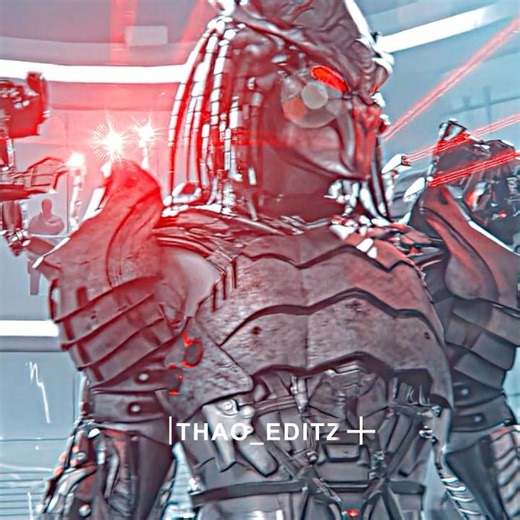 Which armor looks cooler — this one or Iron Man’s Mark 50? 🤖🔥 | The Predator (2018) #edit