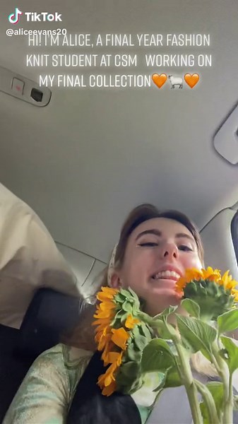 Come join! 🧶🧶 IG:alice.Morell.evans #fashionfilm #bafcsm22 #knitwear #fashiondesignstudent #knittok #crochetersoftiktok #knittingmachine #knit