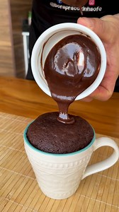 766K views · 8.4K reactions | ¡Hice un mug cake de chocolate en solo un minuto! | Hacer Delicias | Facebook