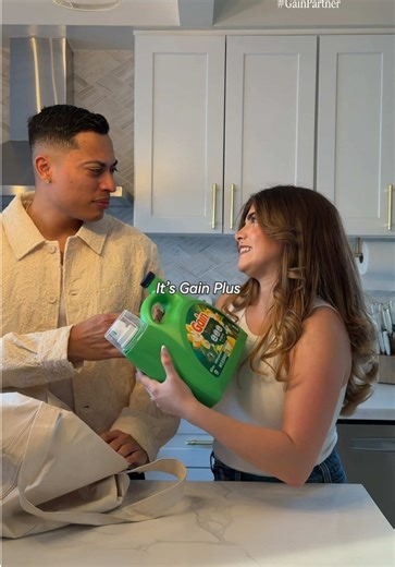 Fall in Love with Gain PLUS Detergent