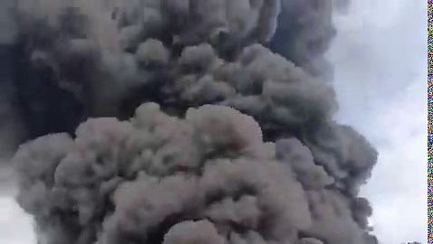 🚨 WOW! An Iranian factory linked to Iran's shipbuilding industry reportedly went up in SMOKE, with the exact cause unclearThe IRGC should know this could happen on a GRAND scale, INTENTIONALLY if they blow up peace negotiations! 🔥