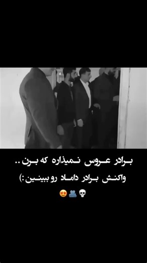 MILAD123 on Instagram: "@milx.4d 2001년 개봉한 영화 “A Beautiful Mind”는 단순히 천재 수학자의 삶을 다룬 작품이 아니라, 인간이 내면의 혼란 속에서도 어떻게 사랑과 신뢰로 자신을 되찾아가는지를 보여주는 깊은 이야기입니다. 화려한 계산 장면보다 존 내쉬가 마음속 그림자를 이겨내려는 순간들이 훨씬 더 오래 기억에 남죠. 특히 그가 현실과 환상 사이에서 흔들리면서도 끝까지 아내를 향한 마음을 놓지 않는 모습은 묘하게 가슴을 저릿하게 만듭니다. 이 영화에서 감정을 완성시키는 요소는 바로 잔잔한 피아노 선율과 차분한 배경음악입니다. 처음에는 조용히 스며들지만, 어느 순간 관객도 모르게 내쉬의 감정에 같이 잠기게 되죠. 후반부, 아내가 내쉬의 손을 잡아주던 장면에서는 음악과 화면이 자연스럽게 겹쳐지면서 눈시울이 뜨거워지는 경험을 하게 됩니다. 많은 이들이 “이 장면만 떠올려도 이상하게 마음이 찡하다”고 말하는 이유도 그 때문일 겁니다. 이 영화가 여