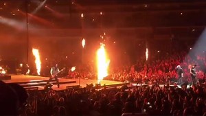 Inside The Fire live in Dallas, TX (1/26/19) #Disturbed #EvolutionTour Disturbed 📷: brandi13 | DISTURBED FAN PAGE