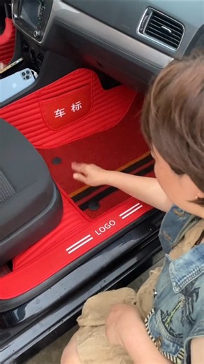 Perfect Fit Custom Car Floor Mats Easy Clean & Durable.