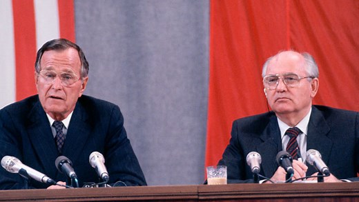 Bush and Gorbachev Sign the START I Treaty