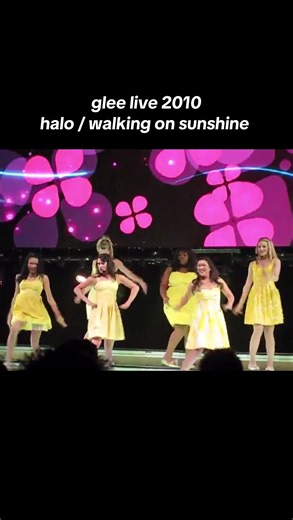 Glee Live Concert: Halo & Walking on Sunshine
