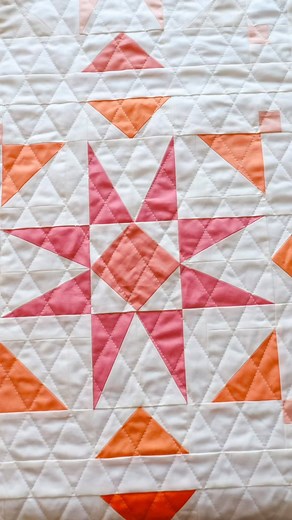 First time quilting 60 degree lines! 👏 I like it. It’s a little different from what I normally do but the vibe is still there. Plus I think it adds just a smidge more interest, especially with all of the angles and lines within this quilt. Here’s what I found helpful: 👉 Use a horizontal seam within your quilt and align the 60 degree line (or any diagonal line) with that seam. (This is the biggest difference from what I normally do) 👉 Mark the first line with a marking tool. I’m using a Hera m