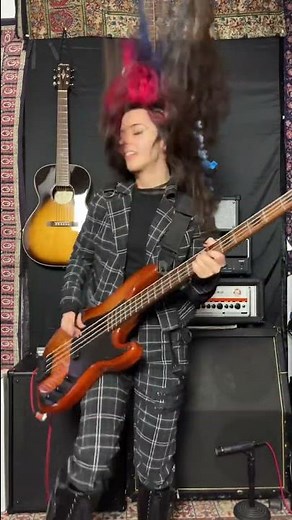 Black Sabbath - Paranoid Bass Cover