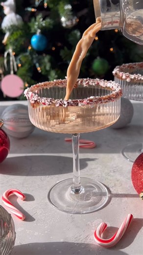 Mary Smith on Instagram: "PEPPERMINT MOCHA ESPRESSO MARTINIS - my favorite festive cocktail! . Comment “Recipe” below and I’ll send it your way! Cheers! . https://www.maryswholelife.com/peppermint-espresso-martinis/ . #martinis #holidaycocktails #peppermint #christmasdrinks"