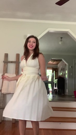 This dress only cost me $20 to make!!! What do y’all think of it?? #thequeenstaylor #sewing #sewingproject #iconic #seamstress #iconicdresses #sewingdresses #diy #vintage #vintagedresses #marilynmonroe #marilynmonroefans #moviestar #hollywood #hollywoodmovies #glam #hollywoodglam #fashion #1950s #costume #cinema #diy #cinemaclassics #oldhollywood #movies #oldhollywoodglamour #blondemovie #thesevenyearitch #outfitinspo #cosplay