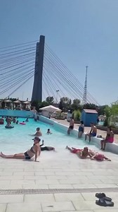 213K views · 533 reactions | ☀️ Când afară sunt peste 40 de grade,...