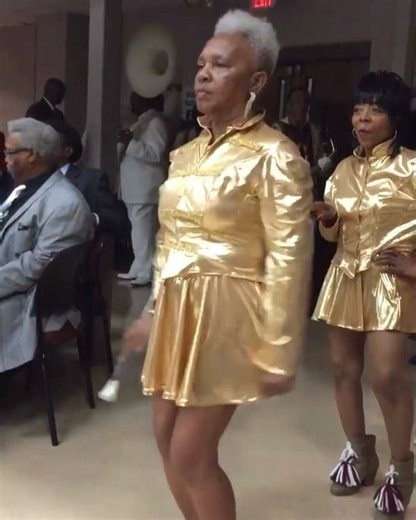 39M views · 296K reactions | When the church open back up this is how my Senior Choir will be marching in. Come on choir!! LOL邏邏邏 | Pastor John F. Hannah | Facebook