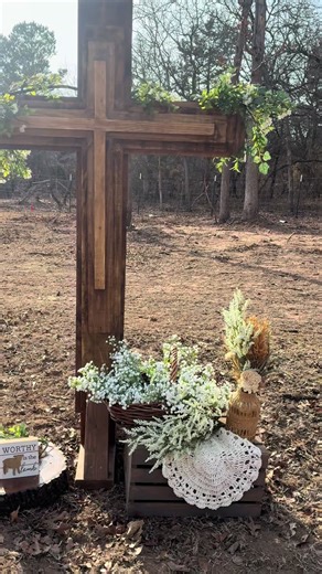 Book Your Vintage Easter Photosession Now!