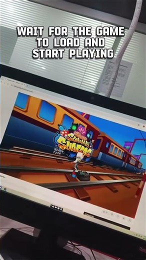 want to play subway surfers in school