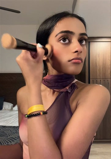 When on vacation, just need this routine 🙌 @essence.cosmetics eyebrow pencil in Black-Brown @Anastasia Beverly Hills clear brow gel @NARS Cosmetics blush in Sinful @M·A·C Cosmetics lip liner in Chestnut @Thamarai Cosmetics lipstick in Wise @Tower 28 Beauty lipgloss in Almond @SHEIN dress & heels #vacation #fyp #tamiltiktok #makeup #grwm