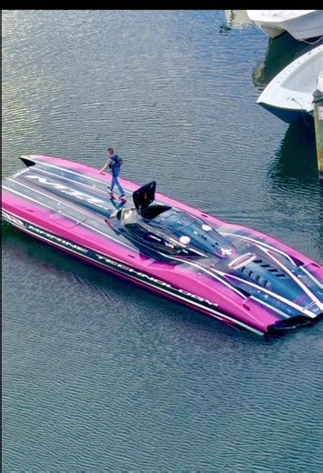 At first I thought he was the captain @Robert