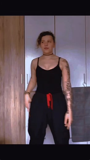 Alle Dunkelheit der Welt kann das Licht einer einzigen Kerze nicht auslöschen. Wenn Du fliegen willst, musst Du Dinge loslassen, die Dich runterziehen. Beruhige den Geist und Deine Seele wird zu Dir sprechen. | Lorena Zapf