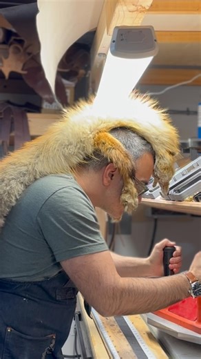 Very discreet 🦊🧑🏼‍🦲#smallbusiness #balding #hairstyles