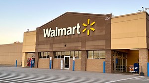 Run to Walmart as Meta Quest 2 VR goggles price cut to $199