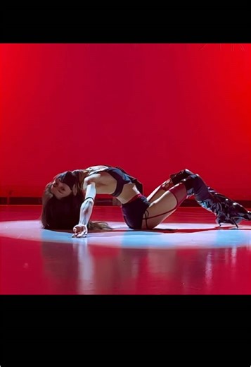 Follow for more! ✨✨💃💃 #heels #heelsdance #heelschallenge #sexy😍🤤😍