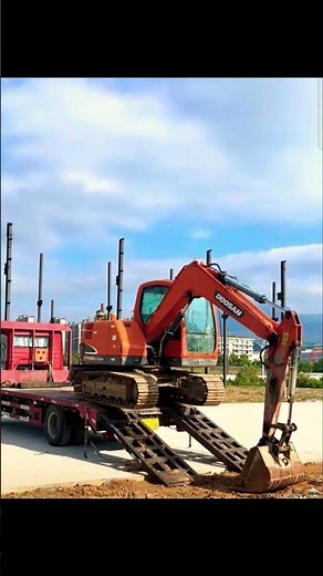 Extreme Excavator Reverse Loading Skill | Heavy Equipment Operator Loading Excavator on Ramp