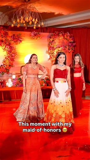 Nidhi Reddy on Instagram: "Love my girls DOWN. @meeghanaaa @jussy_bb Video by: @whiteroseproduction Choreo: me Song: Mi Gente / Badtameez Dil by Tesher Photographer: @amberrainphotography Content Creator: @onekahani Bride's Outfit: divaajainkaastaan Makeup/Hair: @makeupby_shazz Wedding Planner: @subhameventsbykavita Decor: @weddingsbywardah Venue: @thepacificpalmsresort Caterers: @sumitsharma_mantra DJ & Lighting: @riamu_entertainment Bridal Henna: @suhenna_creations #sangeetdance #sangeetchoreo