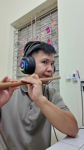Sơn Thủy Trùng Mây Sáo Trúc Cảm Âm – Bản Nhạc Truyền Thống