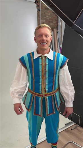 Your panto fave Jack Ryan is back for another year! Catch Jack as Muddles in Sleeping Beauty this Christmas - have you booked your tickets yet? 🎟️✨ 📅: Sat 6 Dec 25 - Sun 4 Jan 26 | New Theatre Cardiff