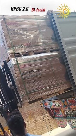 LONGi HiMO X10 - Bifacial Solar Panel