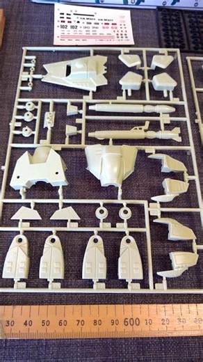 Macross VF-1D Variable Fighter Valkyrie 1/100 scale ARII kits available from scalesolutionsshop.com