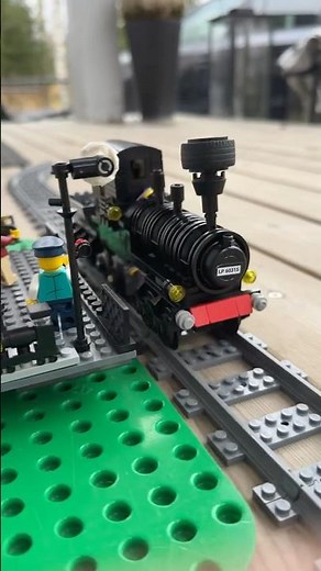 Steam train LEGO MOC