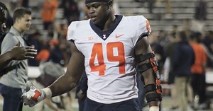 'He's mastering his craft': Illini OLB Seth Coleman potentially on cusp of breakout season