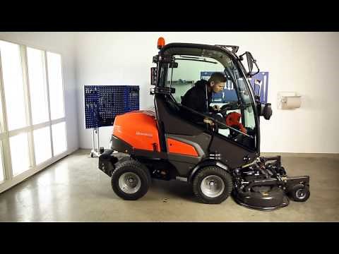 How to fit the cutting deck on your Husqvarna front mower