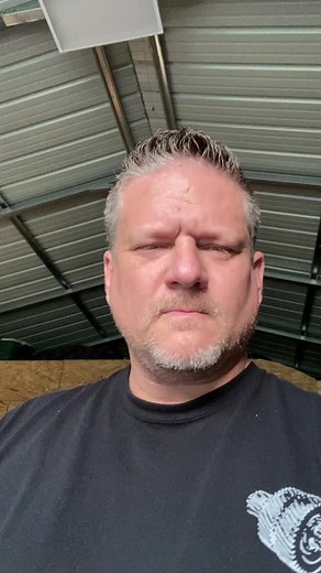 #mechanic #dieselmechanic #gearman_93 #truck #trucker #construction #garage