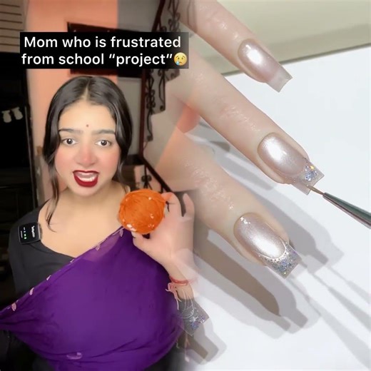 Kon kon project assignment se pareshan h😂#schoolproject #schoolmemes #schoollife #comedy