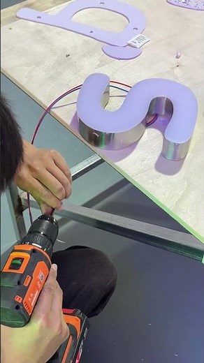 How to make front lit rimless stainless channel letters ? #signfabrication #channelletters #signage