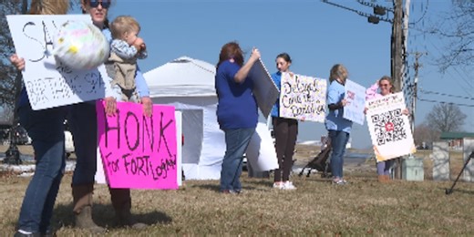 Mothers protest expected closure of popular birthing center in Stanford