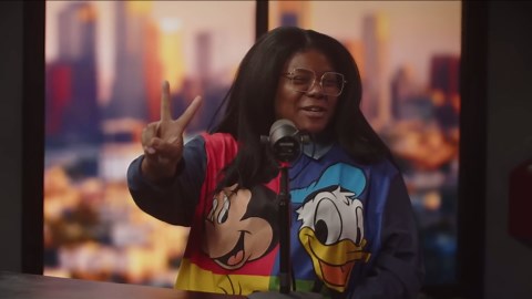 Supergirl trailer lingering questions & Krypton origin! | Sneak peek