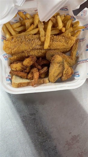 8,99 special is back for today as many of you asking fot it #hookscatch #hookscatchseafoodandwings