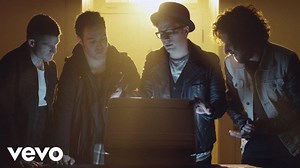 Fall Out Boy - The Phoenix - Текст и превод на песента