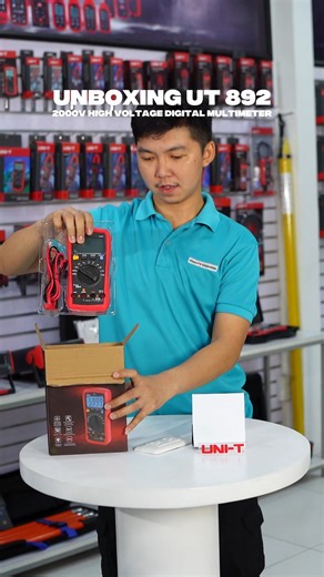 Nothing beats a clean unboxing. Say hello to the UT-892 Digital Multimeter—built for accurate readings and real-world work. 👌 * 6000-count True RMS * AC/DC voltage up to 2000V * VFC voltage measurement (up to 600V) * LIVE wire detection * Resistance up to 60MΩ * Capacitance up to 60mF * Frequency measurement up to 10kHz * Test lead indication * Backlit display * NCV (Non-Contact Voltage) * Safety rated: CAT II 1000V / CAT III 600V 🛒 Shop now at: Shopee: https://bit.ly/E2SMarketing Lazada: http