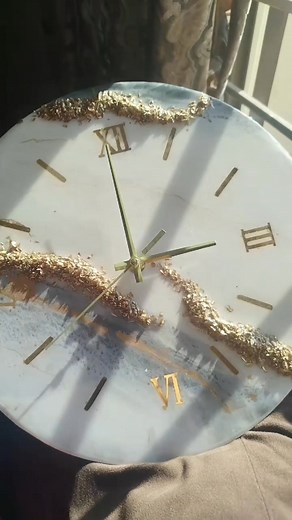 ✨Here at MH Resin Art, we create beautiful handmade resin products, including: • Resin wall clocks • Resin wall art & geode decor • Resin mirrors • Coasters & trays • Nikkah & engagement ring trays • Geode lamps If you want custom designs, price details, or to place an order, feel free to message anytime. | MH Resin Art