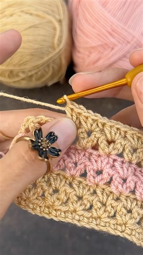 Modern and classic crochet pattern design knitting 🧶 #crochetpattern #amigurumi #örgümodelleri ￼