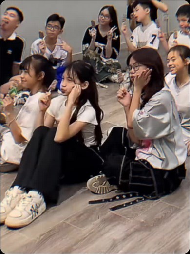 kỉ niệm 💫 xphep hnay xả ht đống vid truoc khi off cho thoả mãn nhaa=))) #fancungbaotrandancing @Bảo Trân Nguyễn @Bảo Trân Nguyễn (Nk phụ)