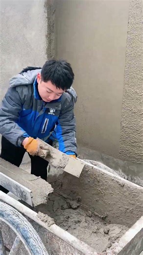 Newest plastering rendering wall machine #highefficiency #sprayer #spraying #construction #builder