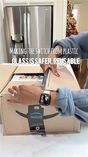 Clean-Girl Fridge Goals: Airtight Glass Meal Prep Containers #glasscontainers #mealprepcontainers