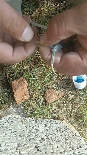 how installation light bulb socket adapter.This type of converter allows bulb#lightfitting @umark07